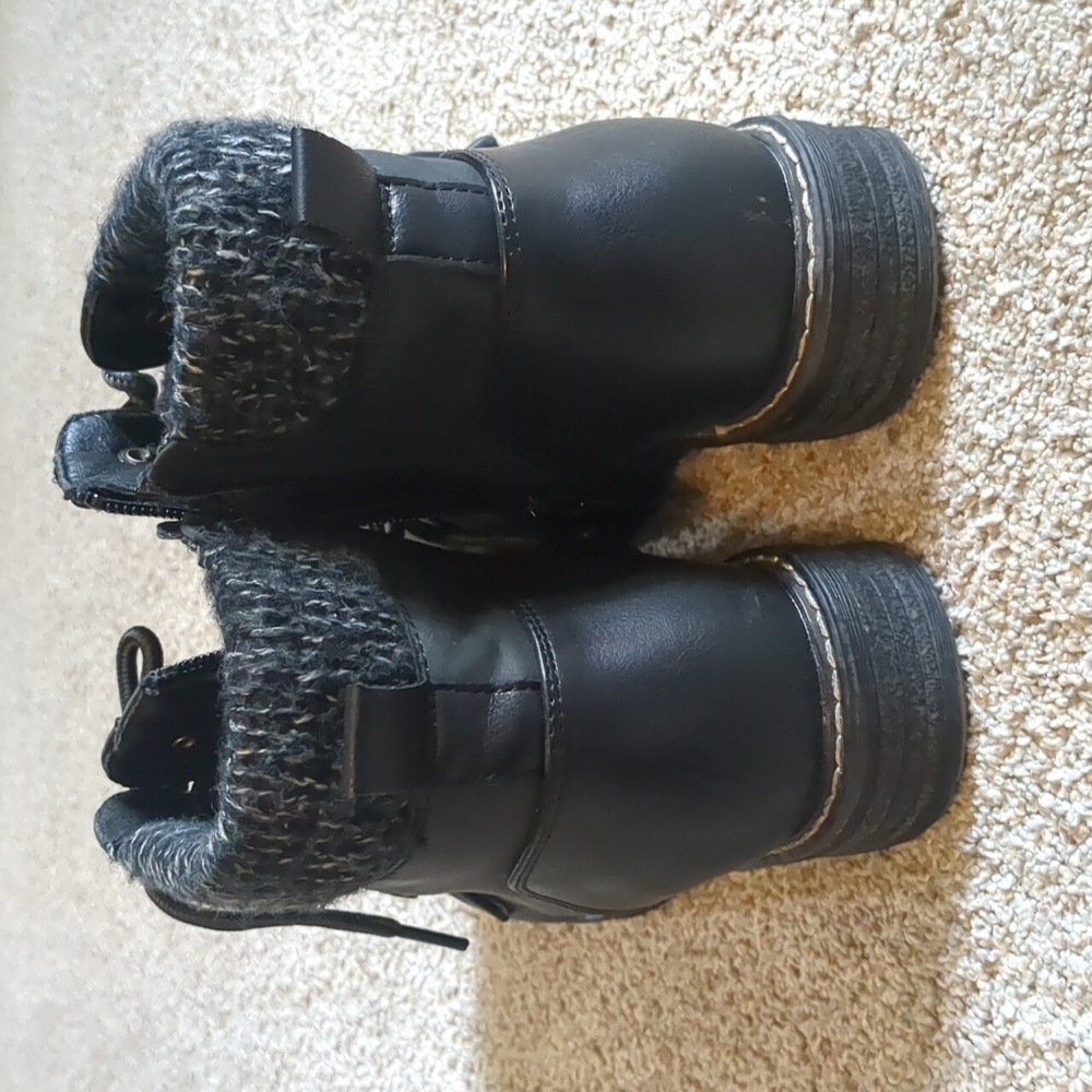 Patrizia Women's Black Ankle Boots - Picture 3 of 6